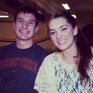 Meet your Posher, Cloe